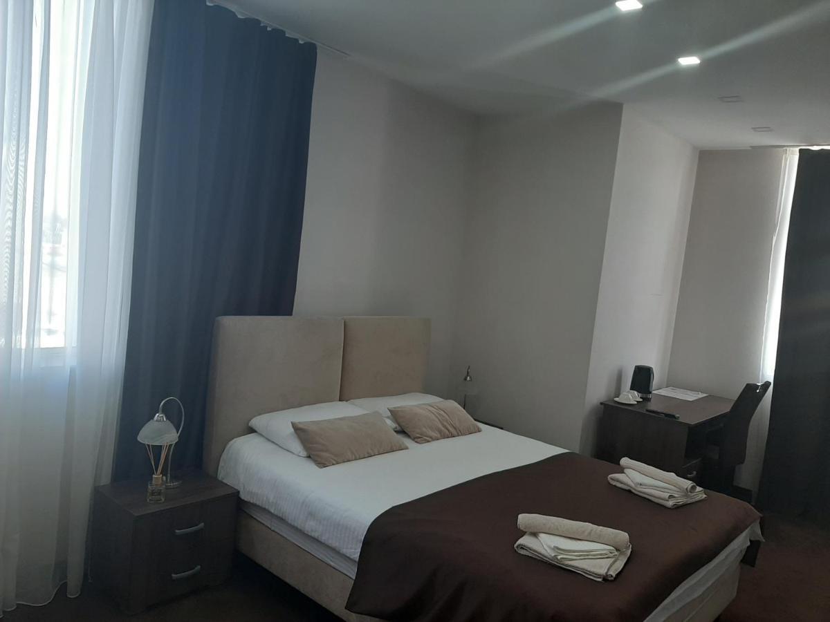 Hotel Usce Šabac Dış mekan fotoğraf